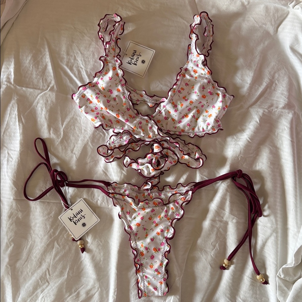 Kulani Kinis Lettuce Edge Set NWT  - Rosie Posie Both Medium